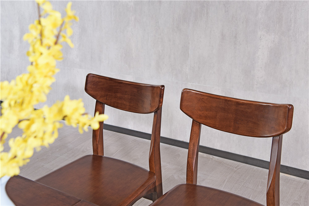 森盛极简意式风格木图系列全实木餐桌椅